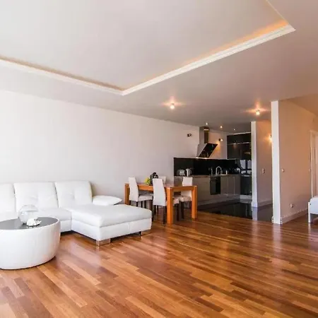 Inqse Centre Apartment *