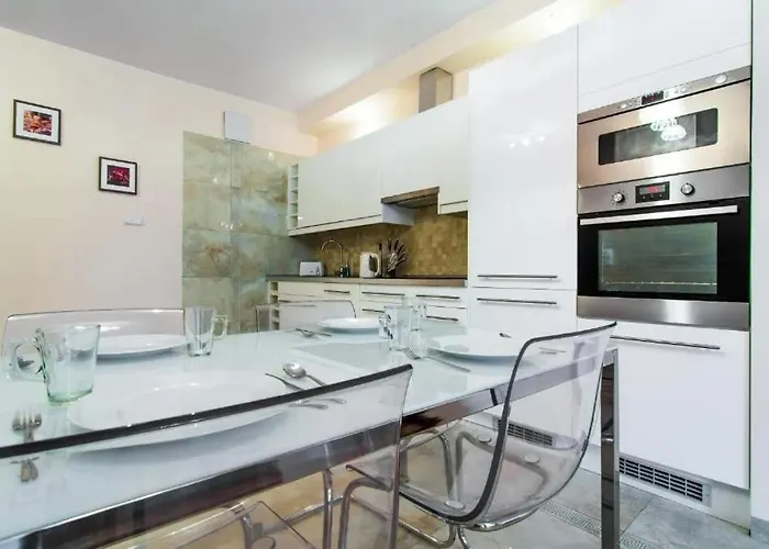 Inqse Centre Apartment