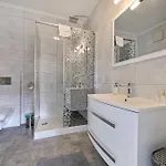 דירה Exclusive Centre