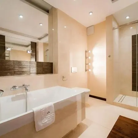 Inqse Centre * Warszawa