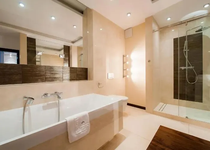 Inqse Centre * Warsaw