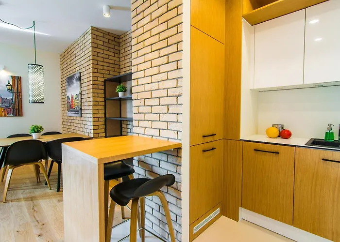 Inqse Centre ורשה